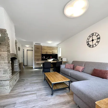 Eagle With Splendid And Direct View Of The Matterhorn Apartment