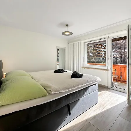 Eagle With Splendid And Direct View Of The Matterhorn Apartment Zermatt